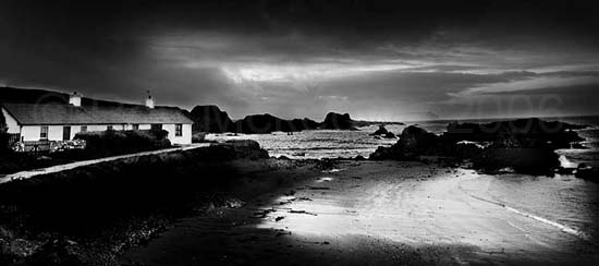 BALLINTOY-COTTAGES-BW